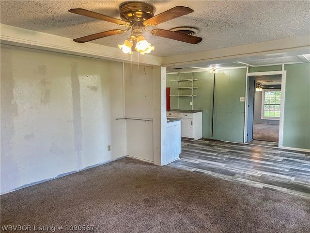 5919 Alma Highway, Van Buren, AR 72956