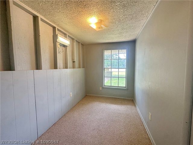5919 Alma Highway, Van Buren, AR 72956