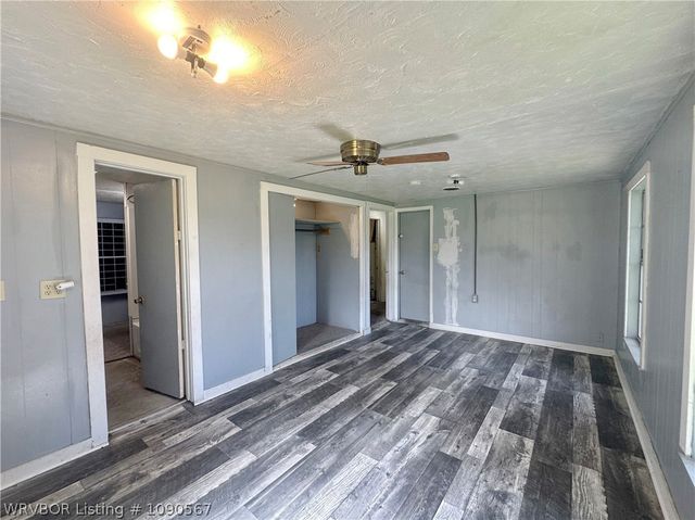 5919 Alma Highway, Van Buren, AR 72956
