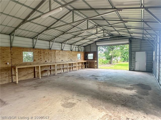 5919 Alma Highway, Van Buren, AR 72956