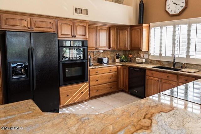 9429 E SUNRIDGE Drive, Sun Lakes, AZ 85248