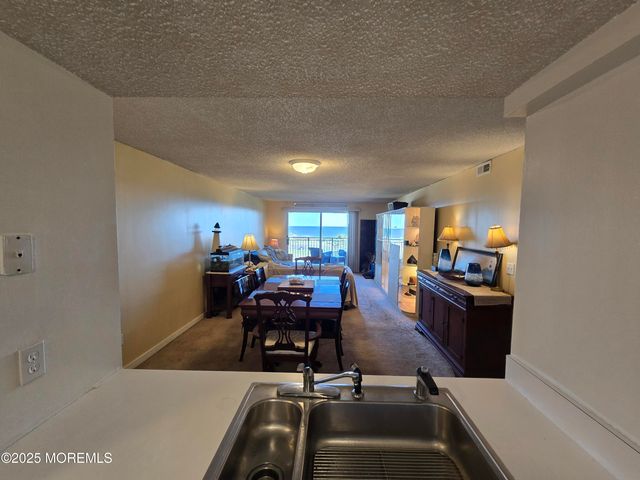 422 Ocean Boulevard, 5H, Long Branch, NJ 07740