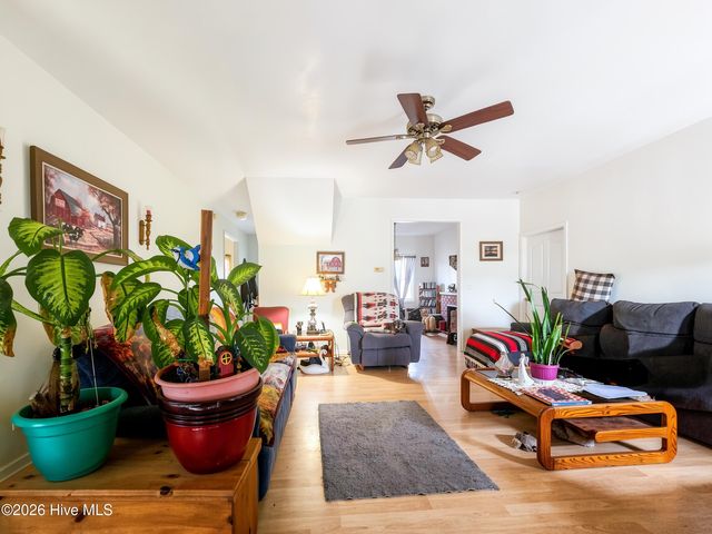 131 Milltown Road, Shiloh, NC 27974
