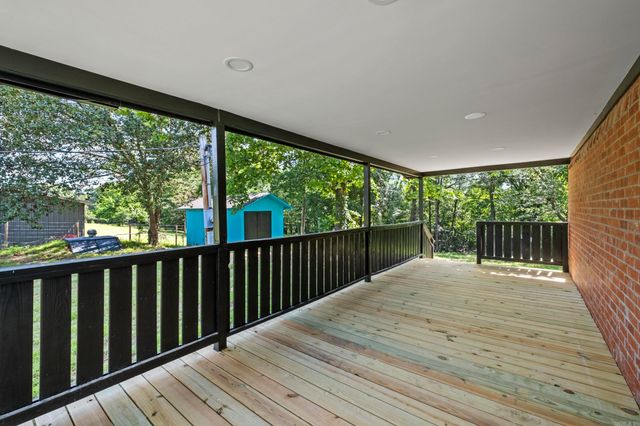 18820 Honeysuckle Lane, Little Rock, AR 72206