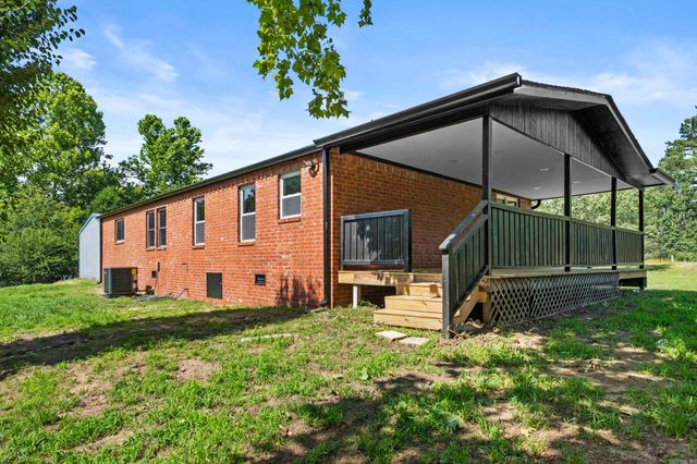 18820 Honeysuckle Lane, Little Rock, AR 72206