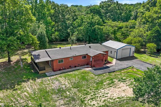 18820 Honeysuckle Lane, Little Rock, AR 72206