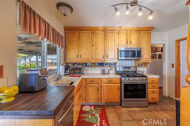 3483 Shipway, Long Beach, CA 90808