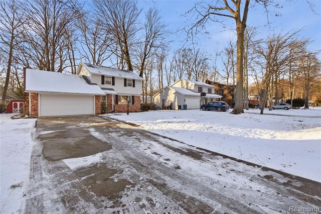 3679 Old Farm Lane, Fort Gratiot, MI 48059