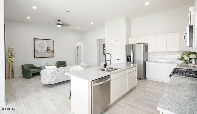 12657 Fredericksburg Avenue, Horizon City, TX 79928