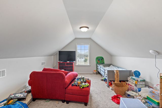 9192 CRESCENT LODGE Circle, Pike Road, AL 36064