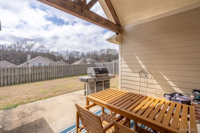 9192 CRESCENT LODGE Circle, Pike Road, AL 36064