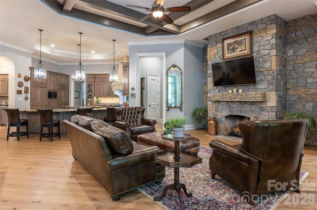 405 Ramble Way, Asheville, NC 28803