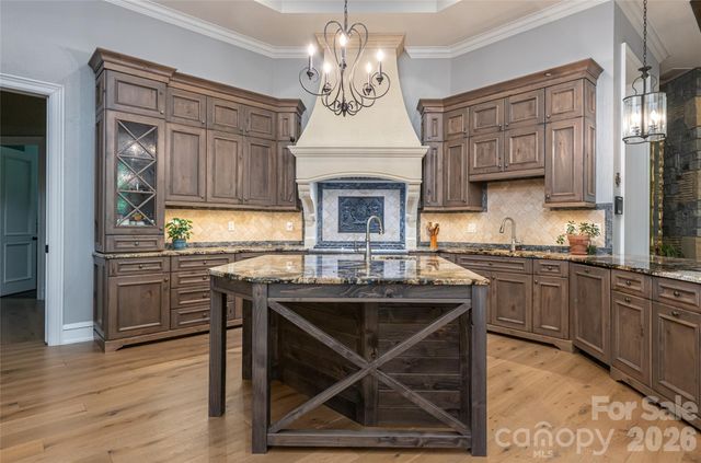 405 Ramble Way, Asheville, NC 28803