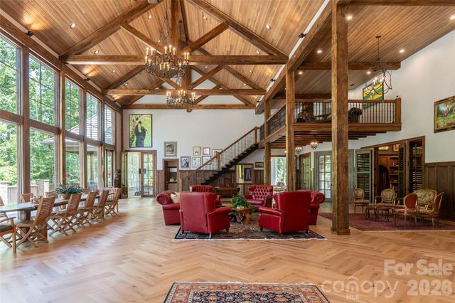 405 Ramble Way, Asheville, NC 28803
