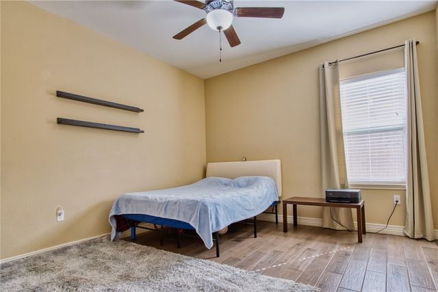 8229 Merlin Pl, Corpus Christi, TX 78414