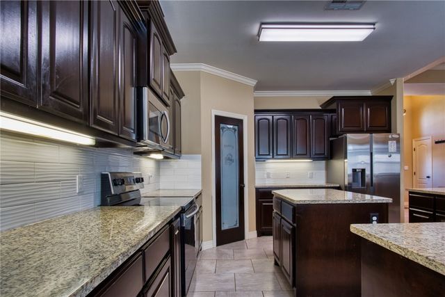 8229 Merlin Pl, Corpus Christi, TX 78414