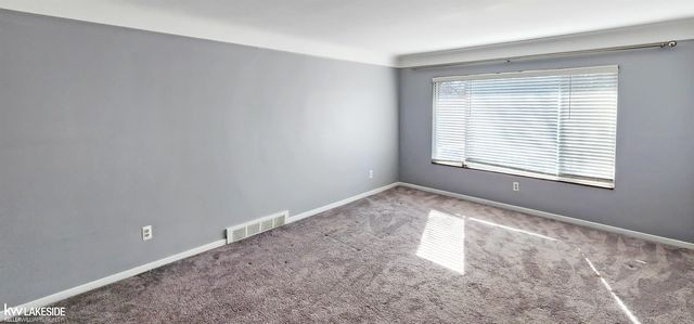 890 Neff Road, Grosse Pointe, MI 48230