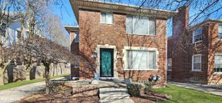 890 Neff Road, Grosse Pointe, MI 48230