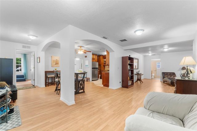 1701 38TH AVENUE, St Petersburg, FL 33713