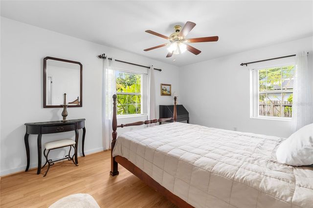 1701 38TH AVENUE, St Petersburg, FL 33713