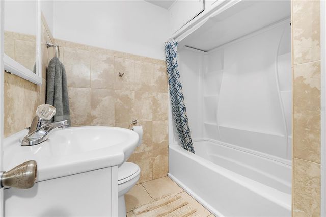 1701 38TH AVENUE, St Petersburg, FL 33713