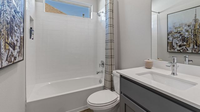 2601 STARLING Street, Denton, TX 76205