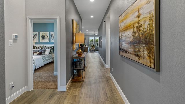 2601 STARLING Street, Denton, TX 76205