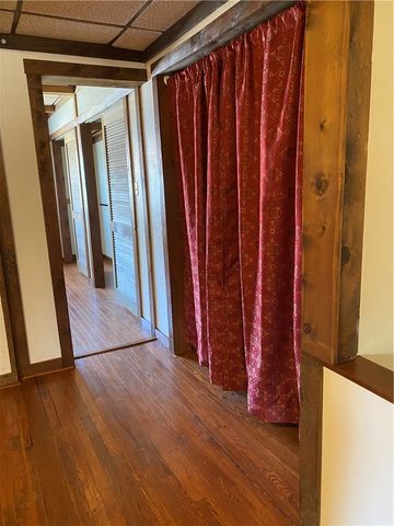 103 Virginia Ave. Floor 2, Mt Washington, PA 15211