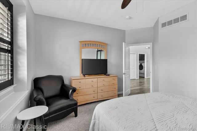 2298 Calibouge 32, Commerce Charter Township, MI 48382