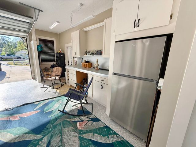 146 Maple Tree Ln, Elkton, FL 32033