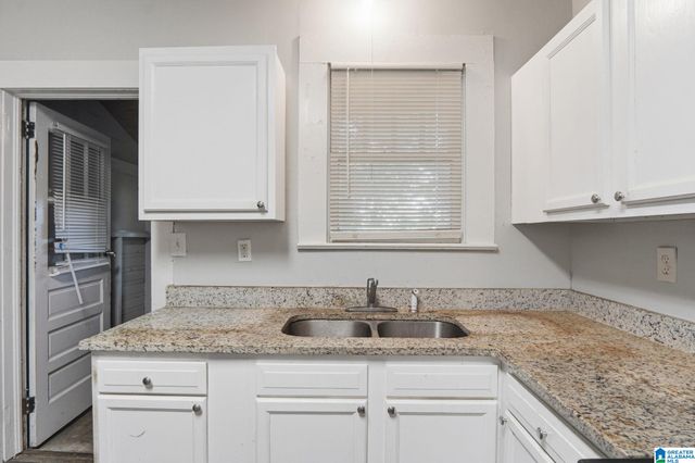 1615 31ST STREET, Birmingham, AL 35208