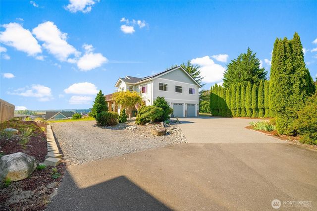 5675 Meadow View Court, Ferndale, WA 98248