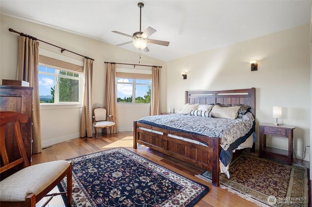5675 Meadow View Court, Ferndale, WA 98248