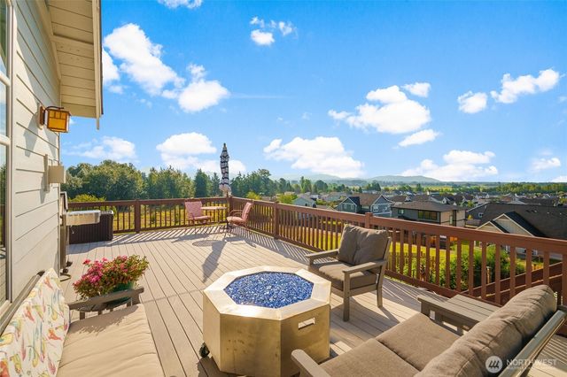 5675 Meadow View Court, Ferndale, WA 98248