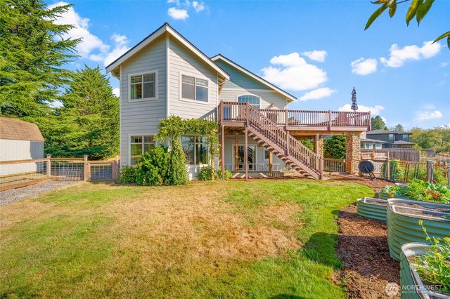 5675 Meadow View Court, Ferndale, WA 98248