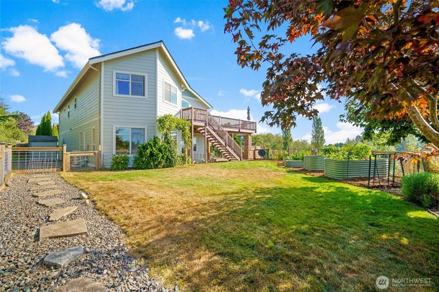 5675 Meadow View Court, Ferndale, WA 98248