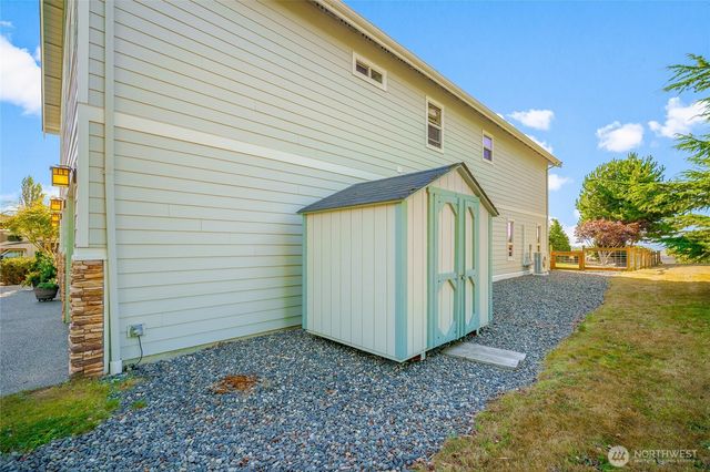 5675 Meadow View Court, Ferndale, WA 98248