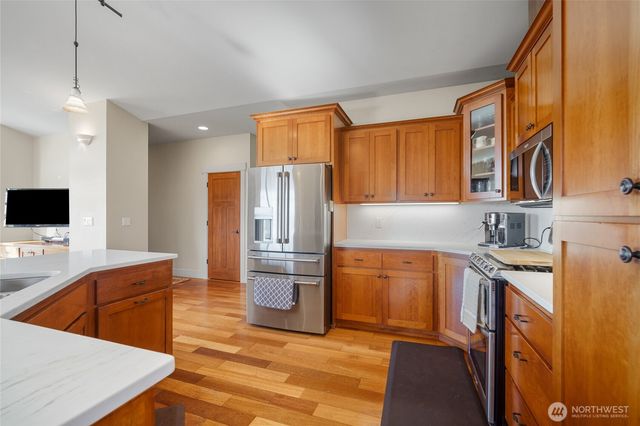 5675 Meadow View Court, Ferndale, WA 98248