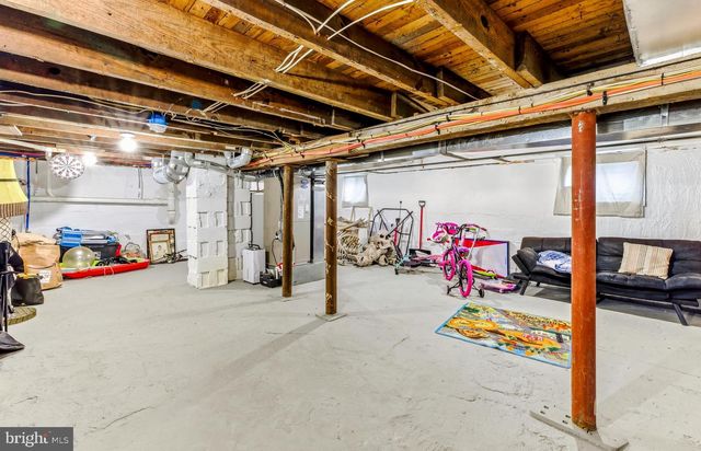 313 WOODBURY LAKE DR, Deptford, NJ 08096