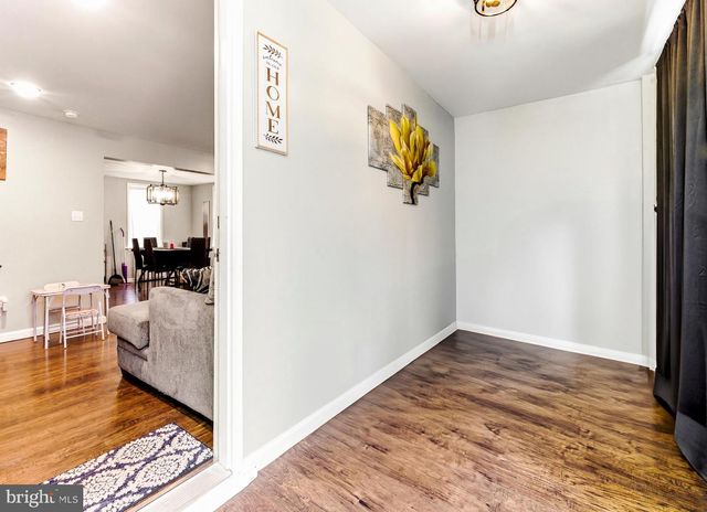 313 WOODBURY LAKE DR, Deptford, NJ 08096