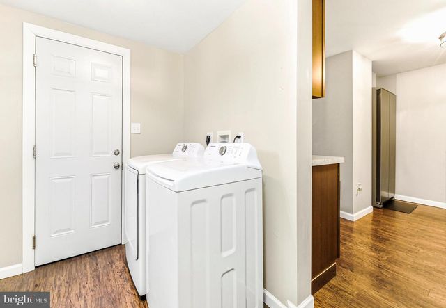 313 WOODBURY LAKE DR, Deptford, NJ 08096