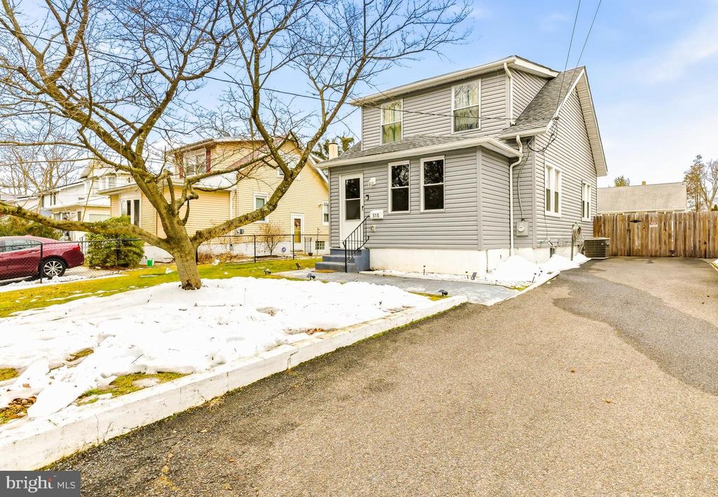 313 WOODBURY LAKE DR, Deptford, NJ 08096