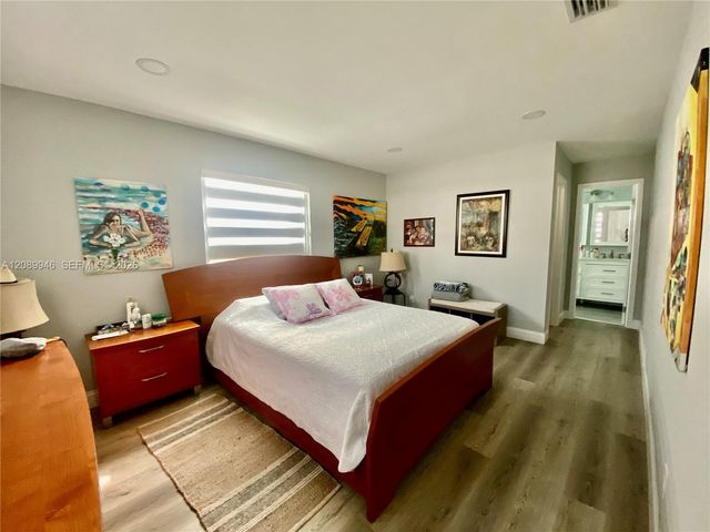 2374 SW 11th Avenue, Boynton Beach, FL 33426
