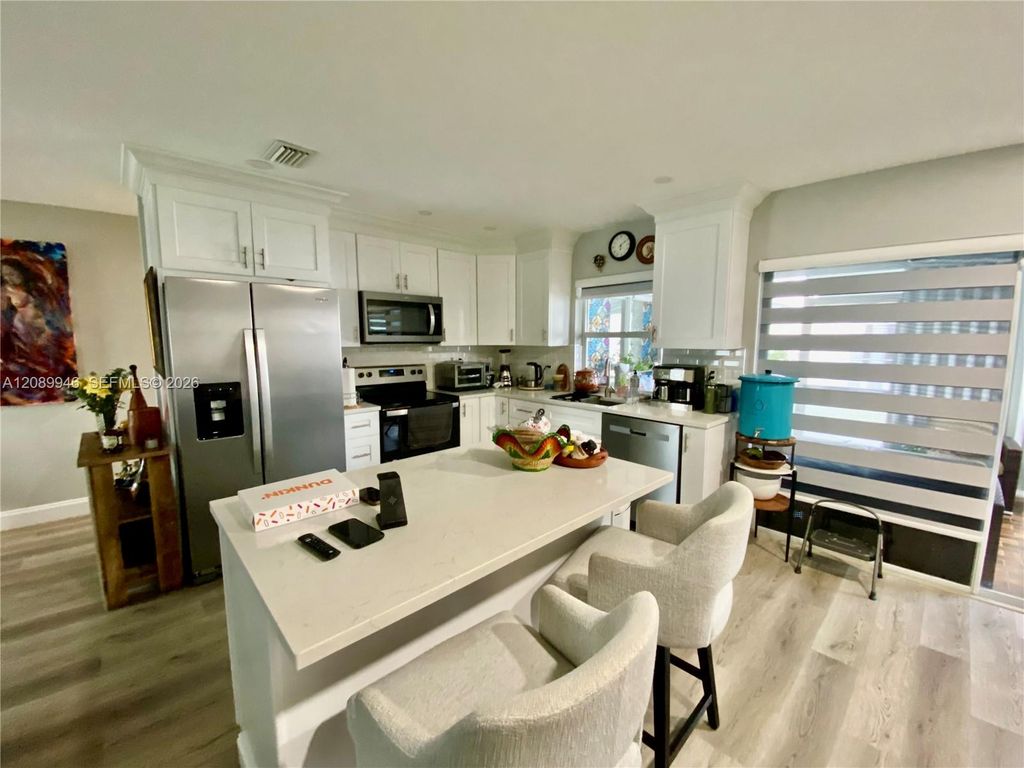 2374 SW 11th Avenue, Boynton Beach, FL 33426