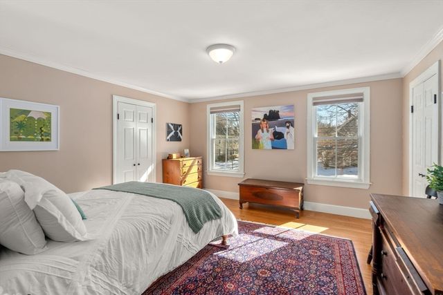 103 Oak St, Reading, MA 01867