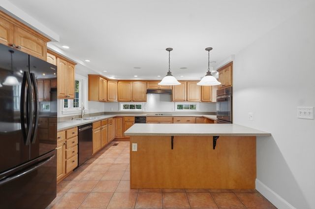 38 Eddy Street, Sudbury, MA 01776