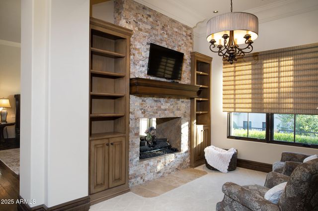 19481 N 98TH Place, Scottsdale, AZ 85255