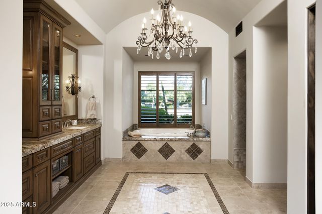 19481 N 98TH Place, Scottsdale, AZ 85255