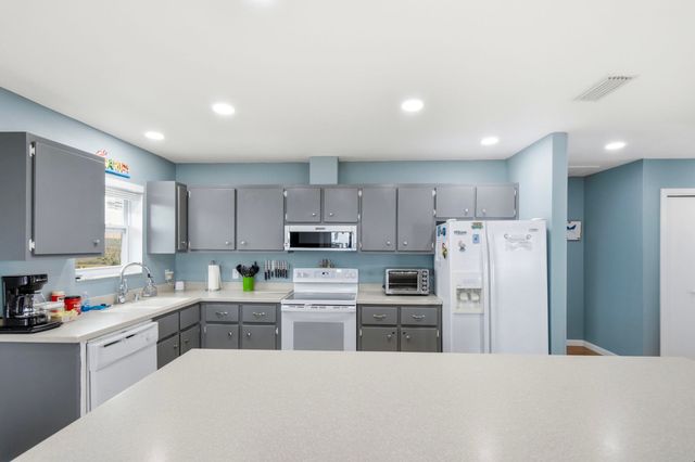 19060 Good Times Drive, Perry, FL 32348