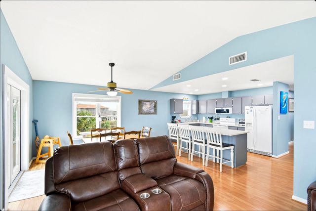 19060 Good Times Drive, Perry, FL 32348